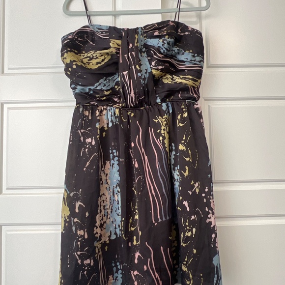 Strapless dress - Picture 2 of 4